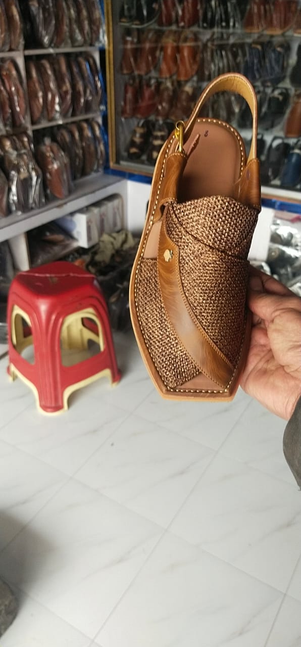 Peshawar Zalmi Fabric Chappals gray colour with imported very soft sole and beautiful imported fabric is used. Each design of Happy Face footwear give extra look.
ThApple Peshawar Zalmi Fabric ChappalsSell MartSell MartApple Peshawar Zalmi