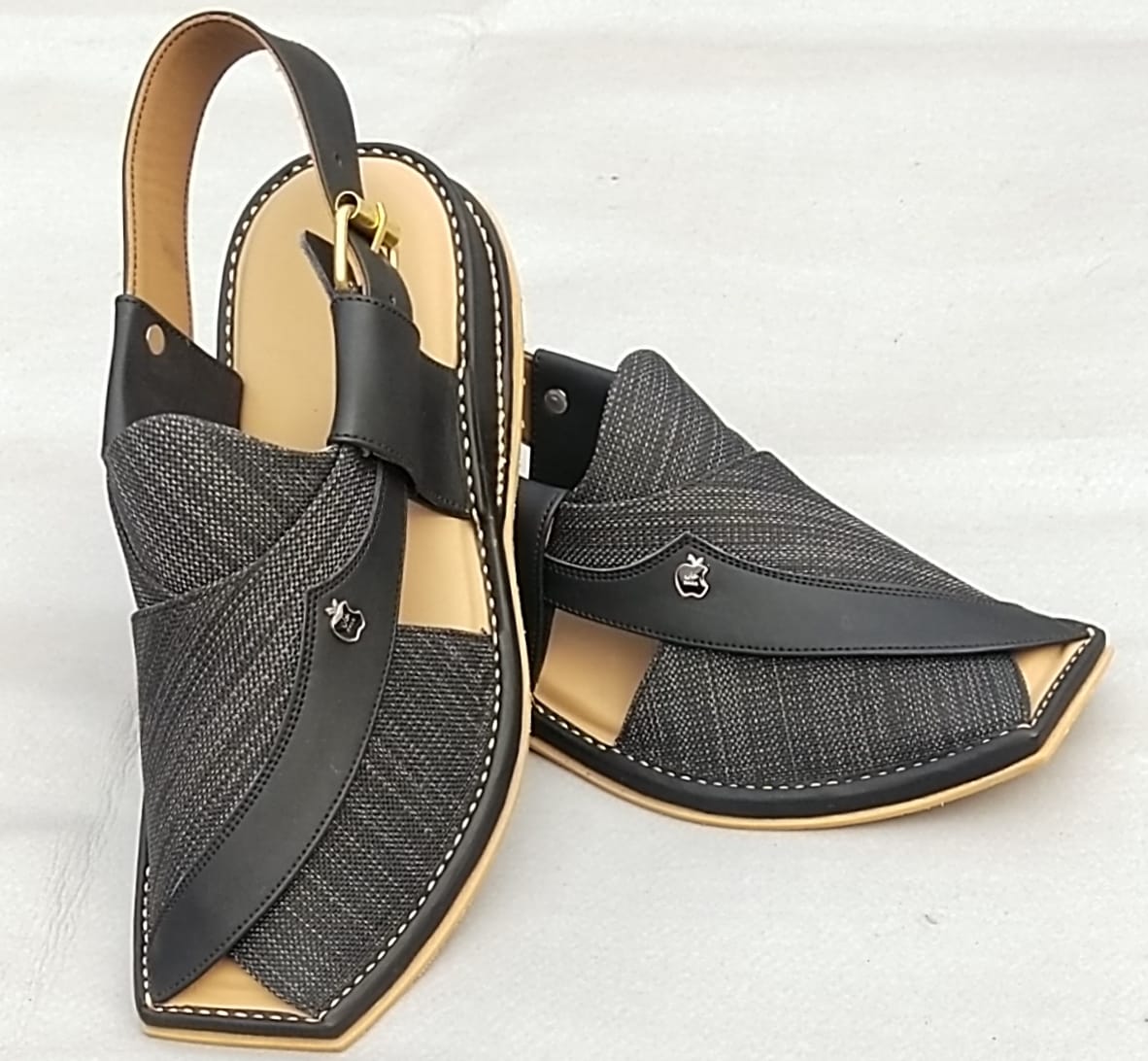 Peshawar Zalmi Fabric Chappals gray colour with imported very soft sole and beautiful imported fabric is used. Each design of Happy Face footwear give extra look.
ThApple Peshawar Zalmi Fabric ChappalsSell MartSell MartApple Peshawar Zalmi