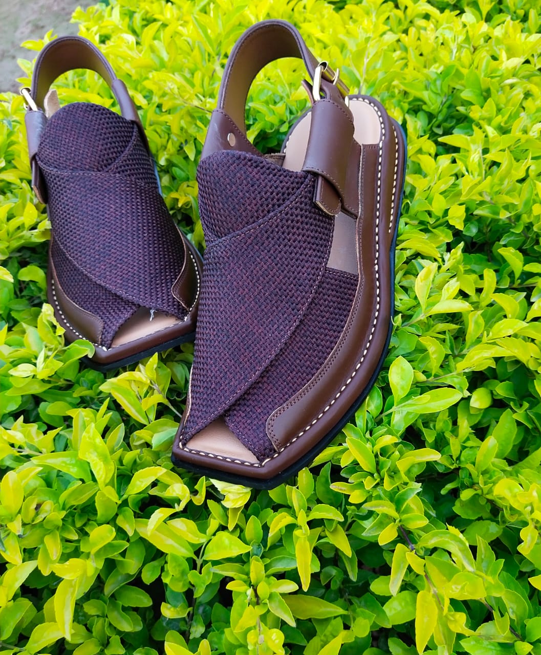 Products Features
Peshawar Zalmi Fabric Chappals gray colour with imported very soft sole and beautiful imported fabric is used.Β Each design of Leather Crafty footwePeshawar Zalmi Fabric Chappals HandmadeSell MartSell MartPeshawar Zalmi Fabric