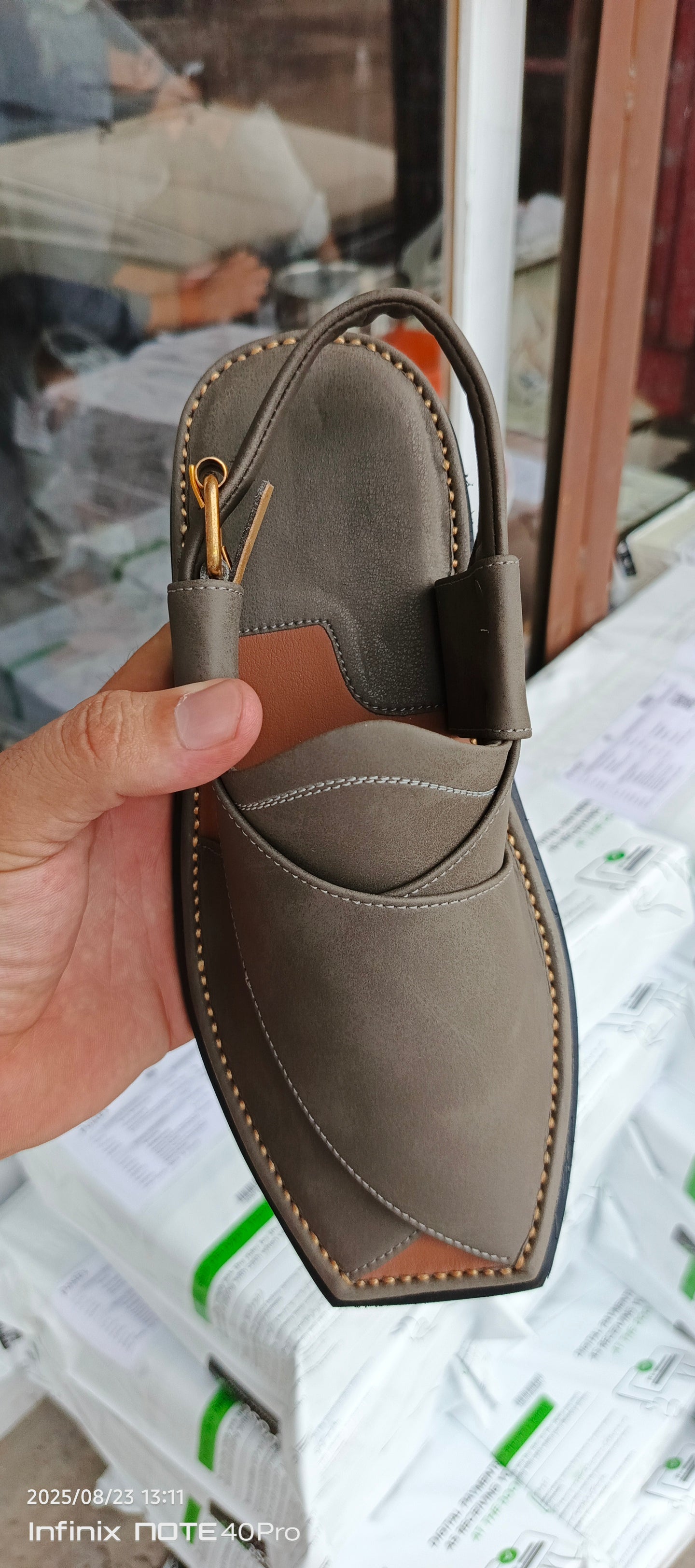 NEW DESIGN GOGO CHAPPAL