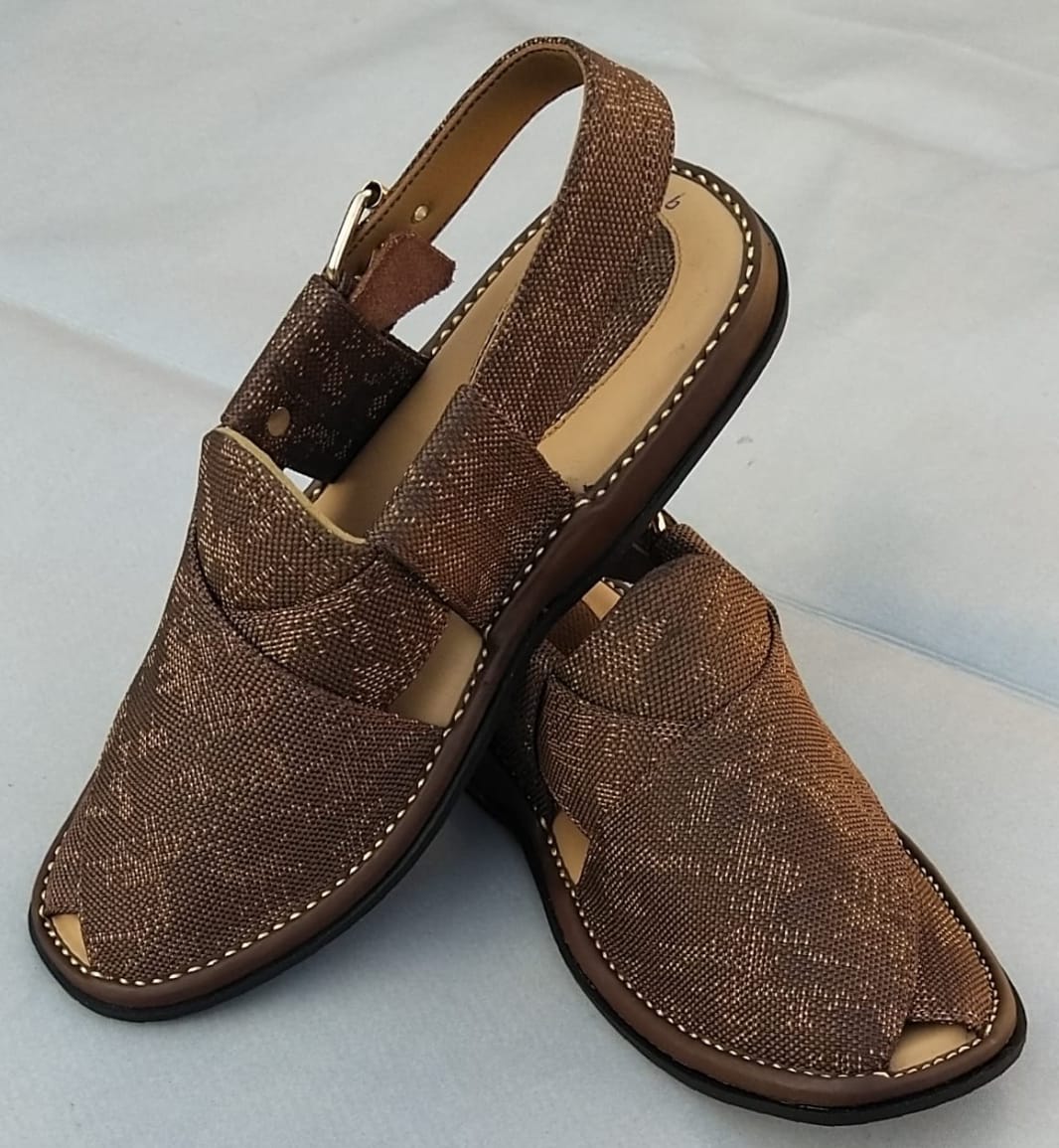 Key features of Gogo chappals include:
Material: Gogo chappals are typically made from lightweight plastic or rubber materials, making them easy to wear and comforGOGO Fabric ChappalSell MartSell MartGOGO Fabric Chappal