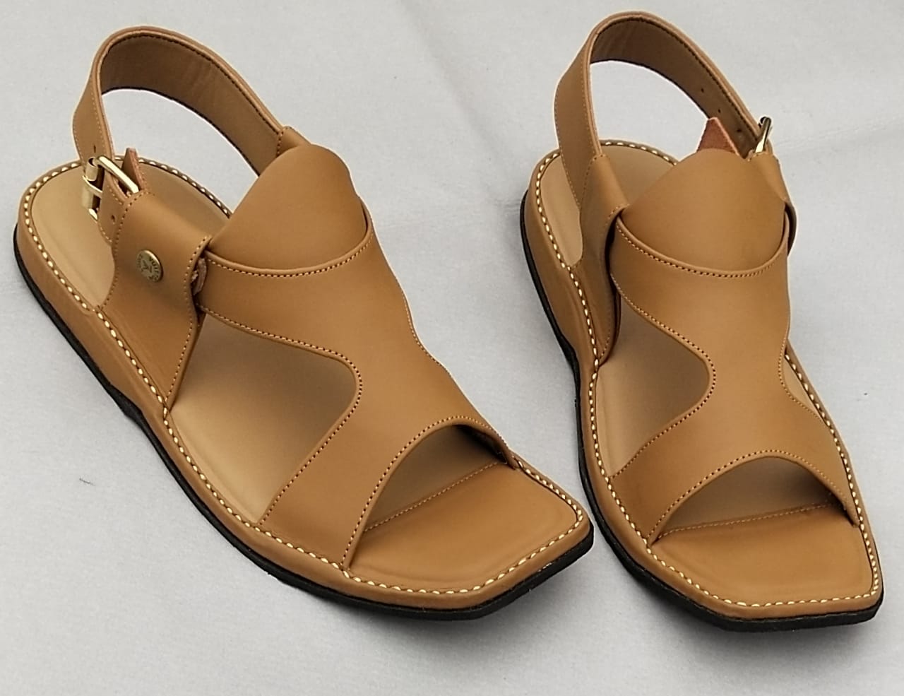 Products Features
The Panjadar Peshawari Chappal is a traditional footwear style originating from the city of Peshawar in Pakistan.Β Each design of Bishoa footwear giZalmi Panjidar ChappalSell MartSell MartZalmi Panjidar Chappal