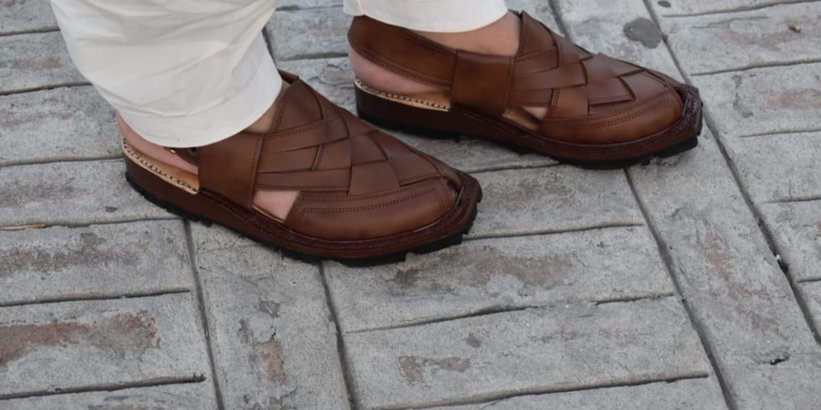 Original first class Norozi Chappal