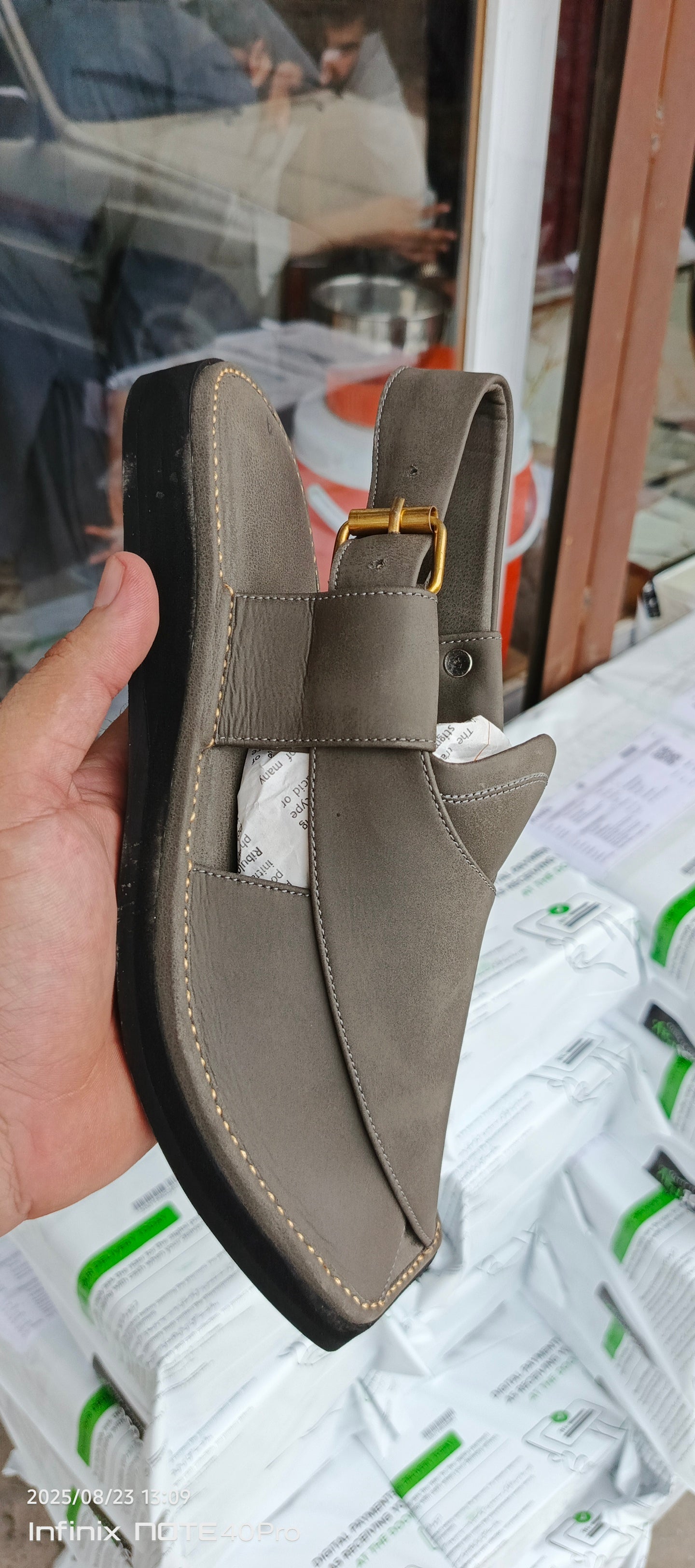 NEW DESIGN GOGO CHAPPAL