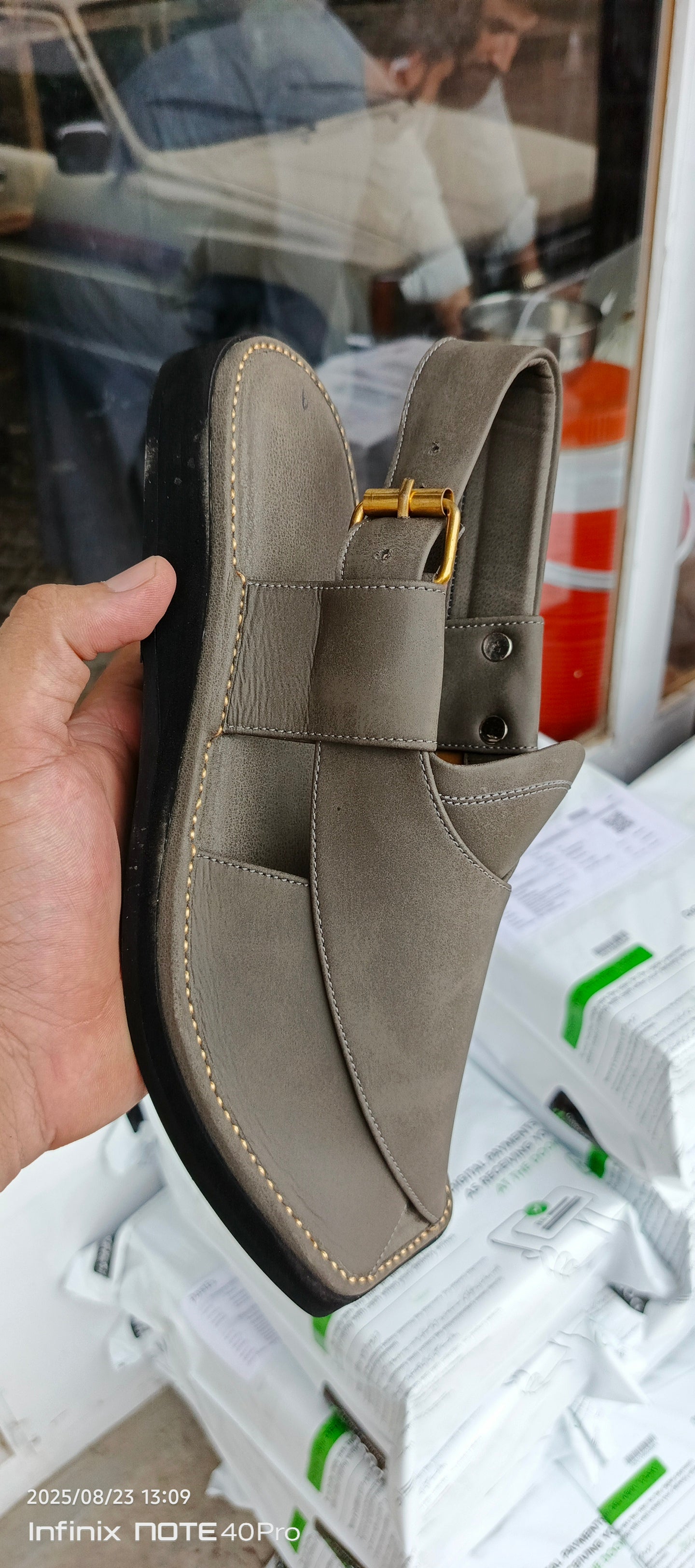 NEW DESIGN GOGO CHAPPAL