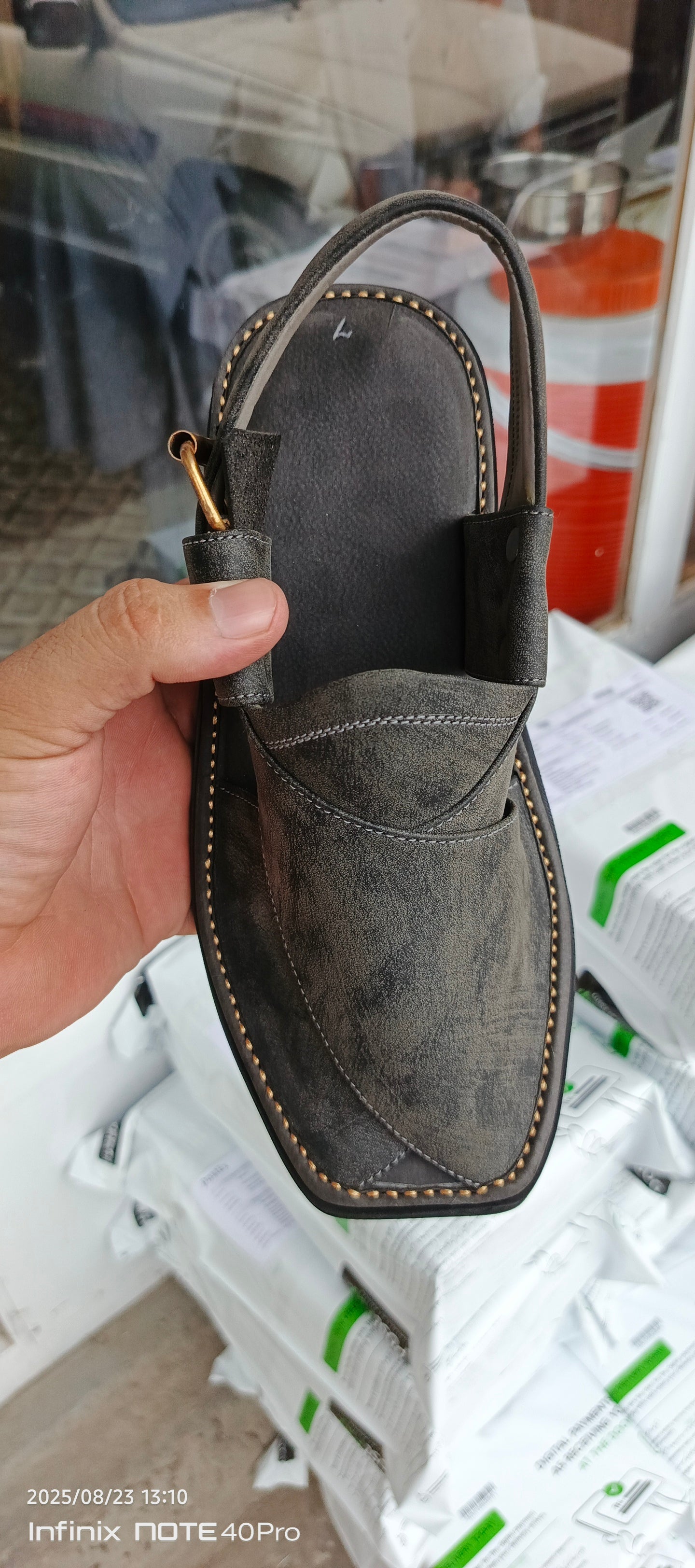 NEW DESIGN GOGO CHAPPAL