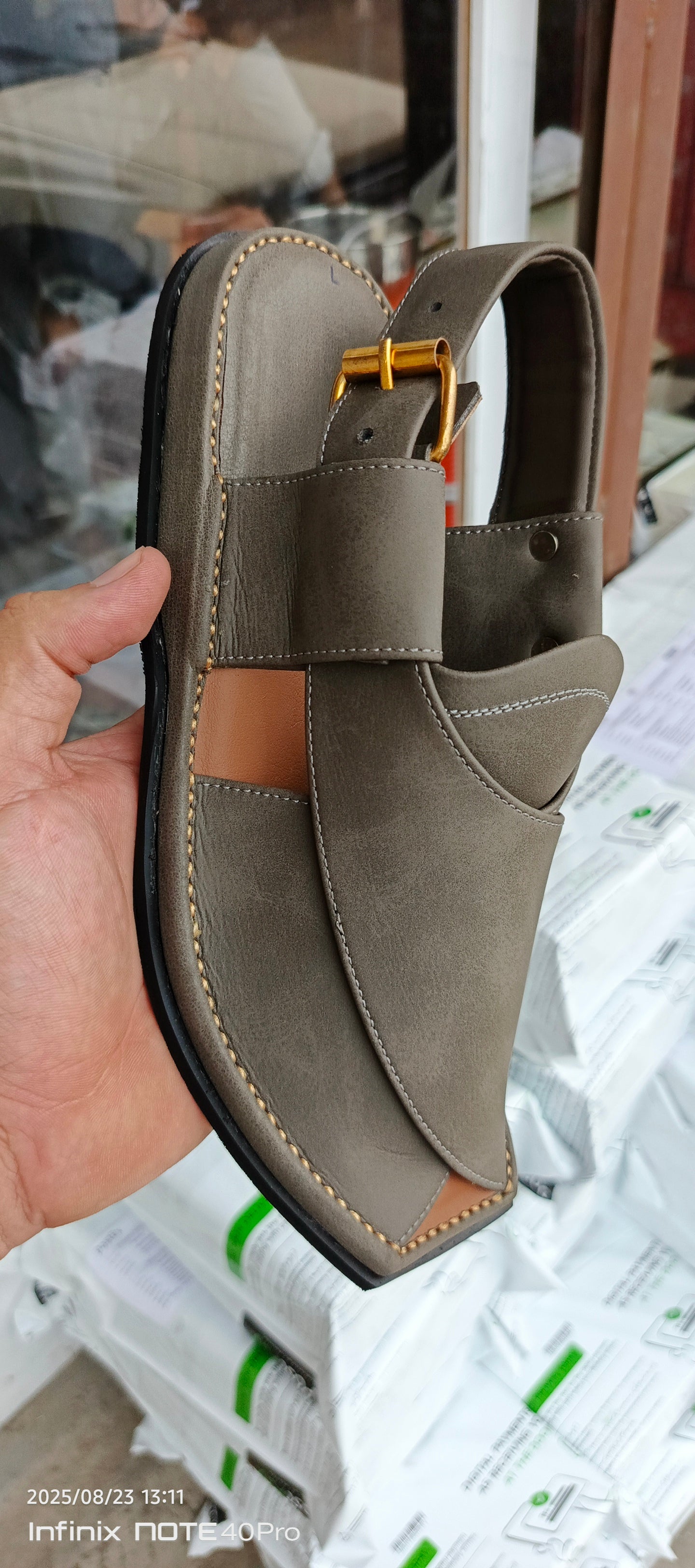 NEW DESIGN GOGO CHAPPAL