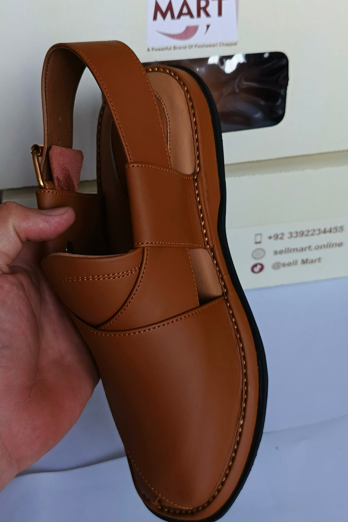 Gogo Leather& Fabric Chappal